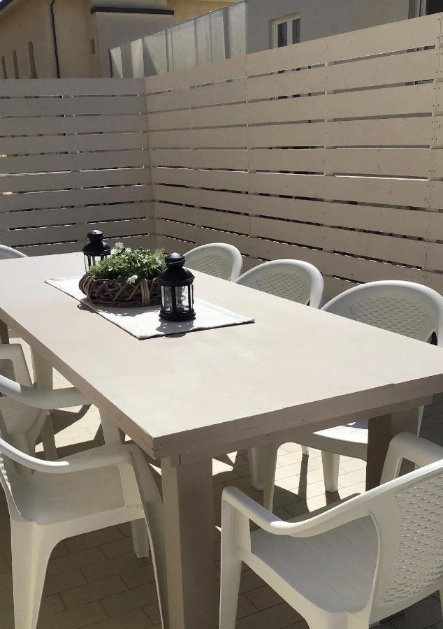 Stella Di Mare Apartment Rimini Ngoại thất bức ảnh